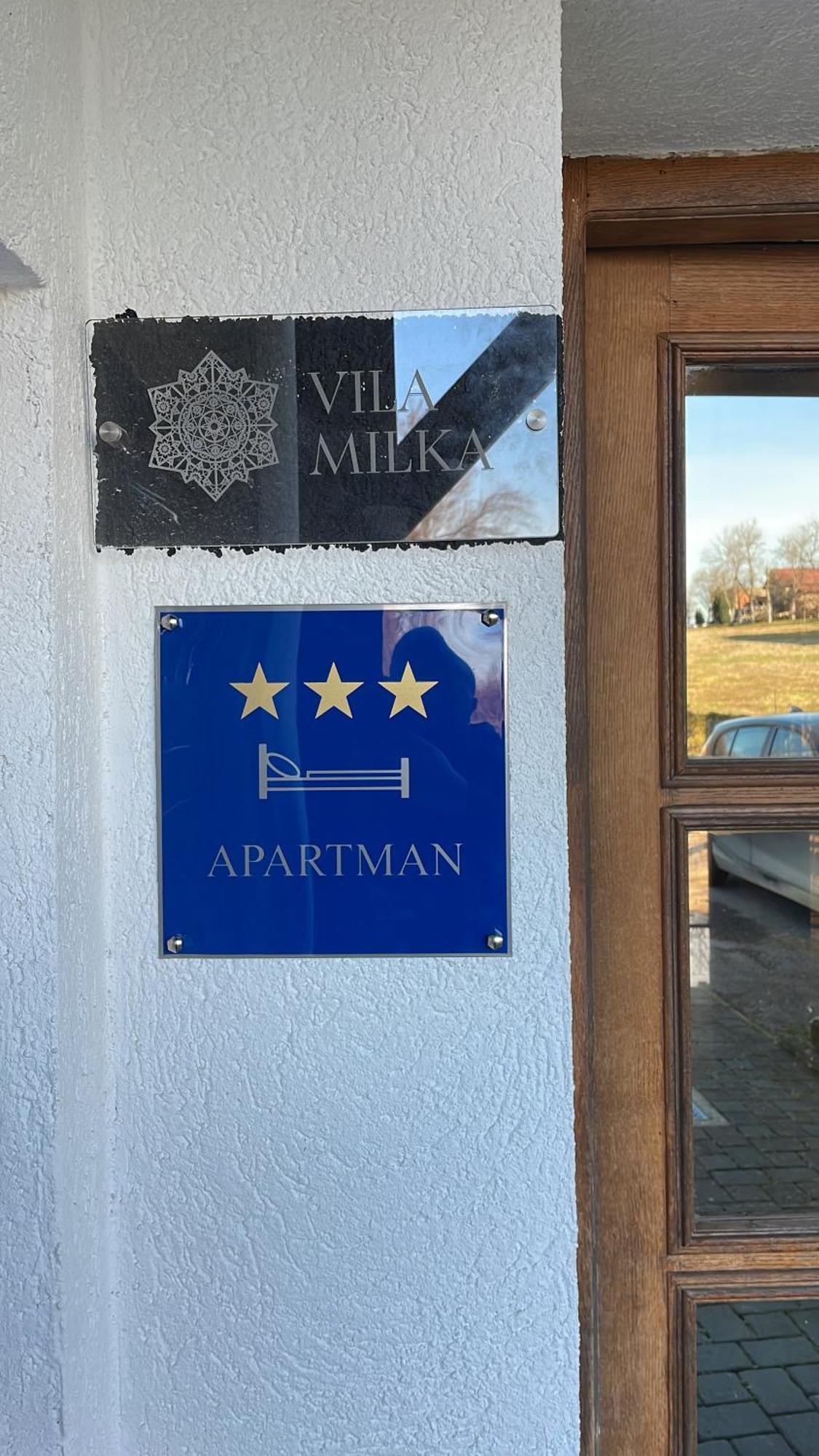 Vila Milka - Balkon - Besplatan Parking - Samostalna Prijava カルロヴァッツ エクステリア 写真